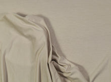 Załaduj obraz do przeglądarki galerii, EUR 10,90/ Viskosejersey Uni beige,lila,grün,aprikot,mint,weiss  0,50mx1,50m Art 3352
