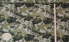 Carregar imagem no visualizador da galeria, EUR 13,90/m Canvas, Deko-Taschenstoffe in vier Farben, Camouflage 0,50mx1,35m Art 3158
