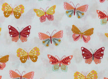 Load image into Gallery viewer, Baumwolle Schmetterlinge, Blüten, Knospen, Blumen und Unistoff zum kombinieren 0,50mx1,48m Art 3092
