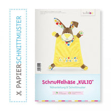 Załaduj obraz do przeglądarki galerii, Booklets &amp; Schnittmuster von Kullaloo, 11 verschiedene Schnuffeltücher, Plüschtiere und Kissenfiguren SM10
